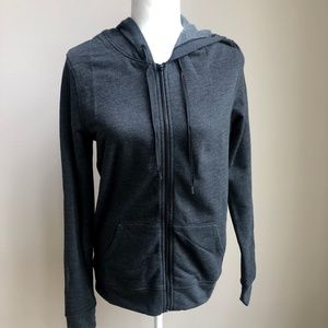 Victoria's Secret Tops - Victoria Sport NWT Logo Grey Zip-Up Jacket Size S Victoria's Secret Tops - Victoria Sport NWT Logo Grey Zip-Up Jacket Size S